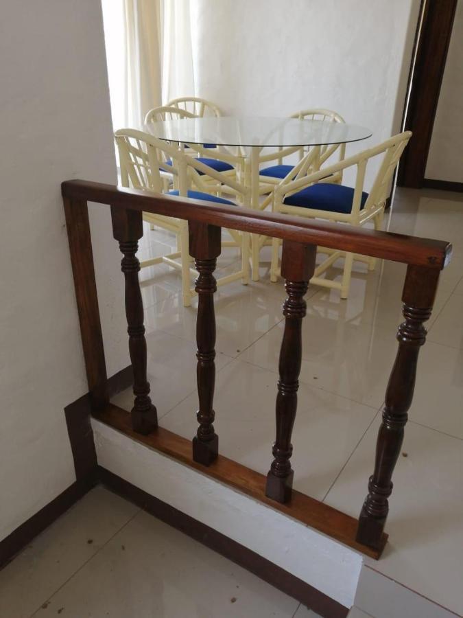 Manzanillo Pied A Terre Hotel Buitenkant foto