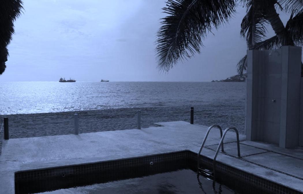 Manzanillo Pied A Terre Hotel Buitenkant foto